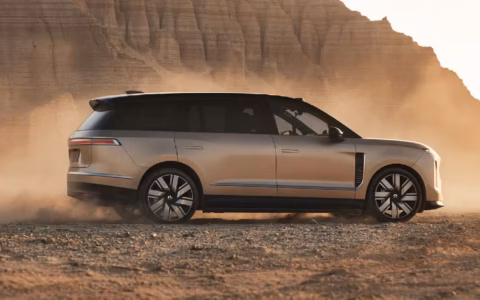 NIO: NIO ES9プレミアムSUV デビュー間近 – 株価5カ月ぶり高値の背景