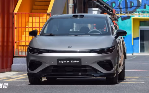 中国EV: 零跑Lafa 5 Ultra発表 – Stellantis提携で日本上陸はあるか