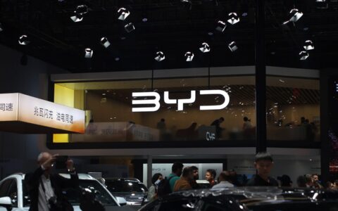 BYD: BYD深圳工場で火災発生 – 廃棄車両保管庫に限定、株価は小幅安