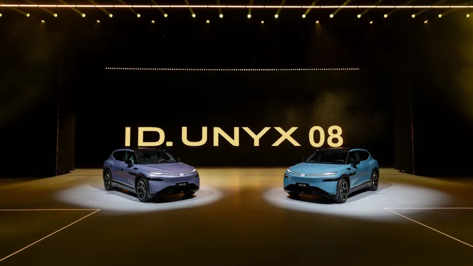中国EV: VW×Xpeng初の量産車「ID. Unyx 08」発売 – 技術提携が生んだ中身とは
