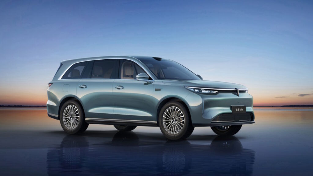 中国EV: Wey V9X発表 – 800V×PHEVで航続363kmの大型SUVが示す中国式電動化
