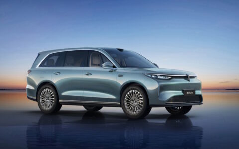 中国EV: Wey V9X発表 – 800V×PHEVで航続363kmの大型SUVが示す中国式電動化
