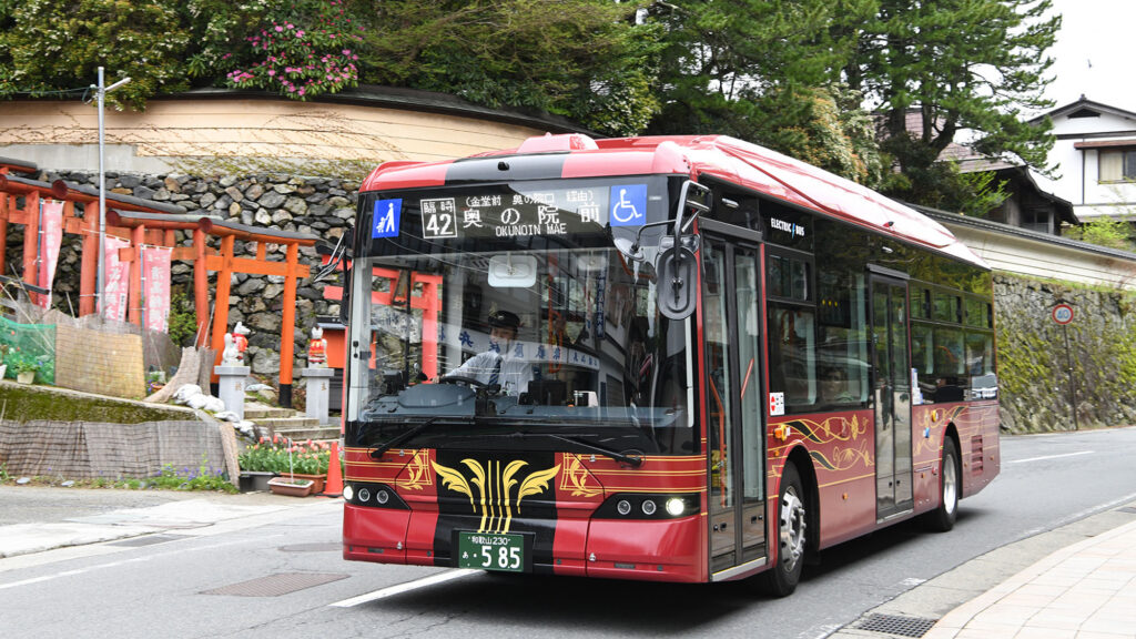 BYD K8 2.0が高野山で運行 – 中国製EVバスの観光地展開
