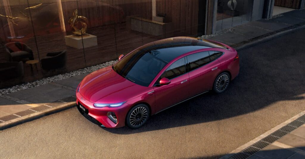 BYD第2世代ブレードバッテリー – 1,000km航続・5分充電の実力を初代と徹底比較