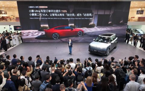 XPENG「AI全振り」vs NIO「3ブランド戦略」── 北京モーターショーで鮮明になった成長路線の違い