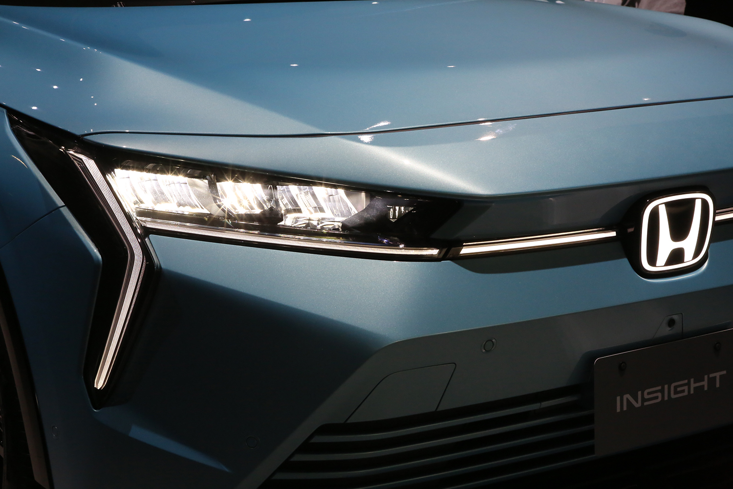 NIO 日本 販売はなぜない - 並行輸入のみの現実とBYDとの差