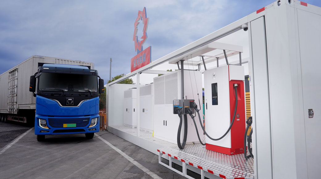 EVメガワット超急速充電の仕組み - BYD・Huawei 1000V技術の壁