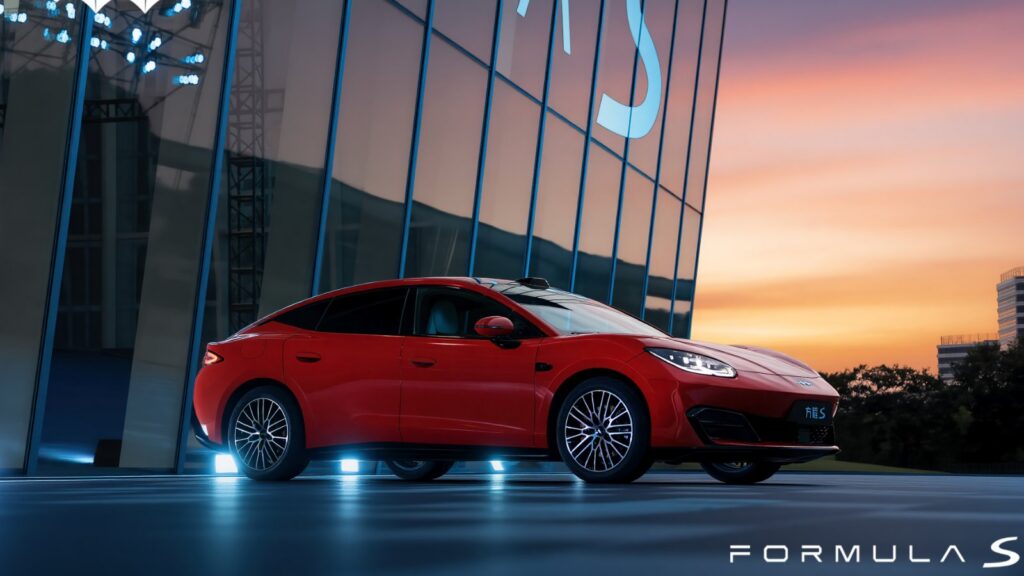 BYD Formula S発売 価格18.99万元でModel3を下回る